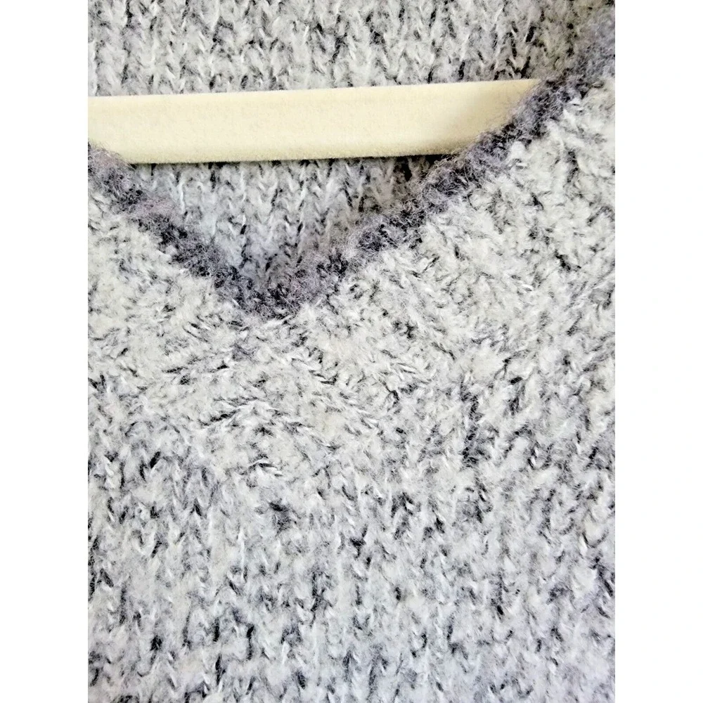 Metropolitan View Mens L V-Neck Wool Blend‎ Sweater Gray Black Marl Italian Yarn